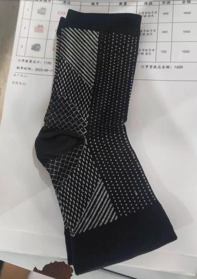 Neuropathy Socks for Women and Men for Relief Swollen Feet and Ankles (Black Color)