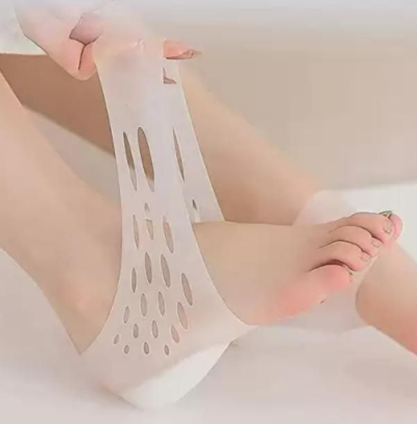 Insole Heel cup (Skin, Free size) Roposo Clout
